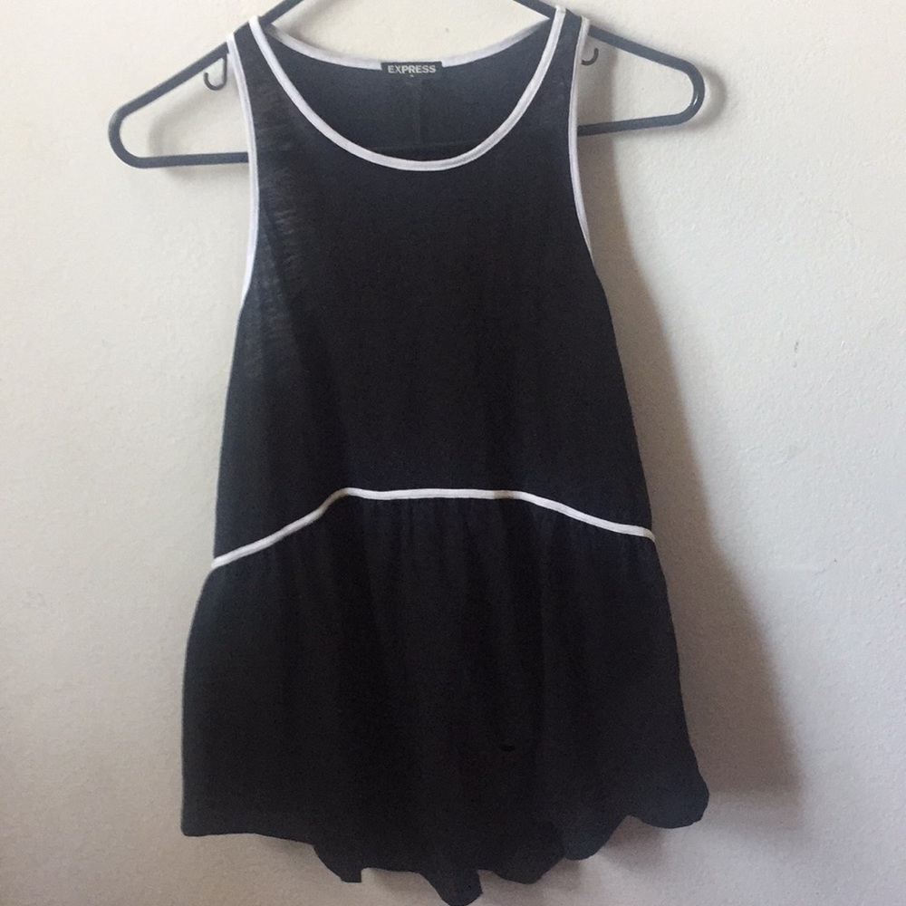 Express flows tank top blouse♥️